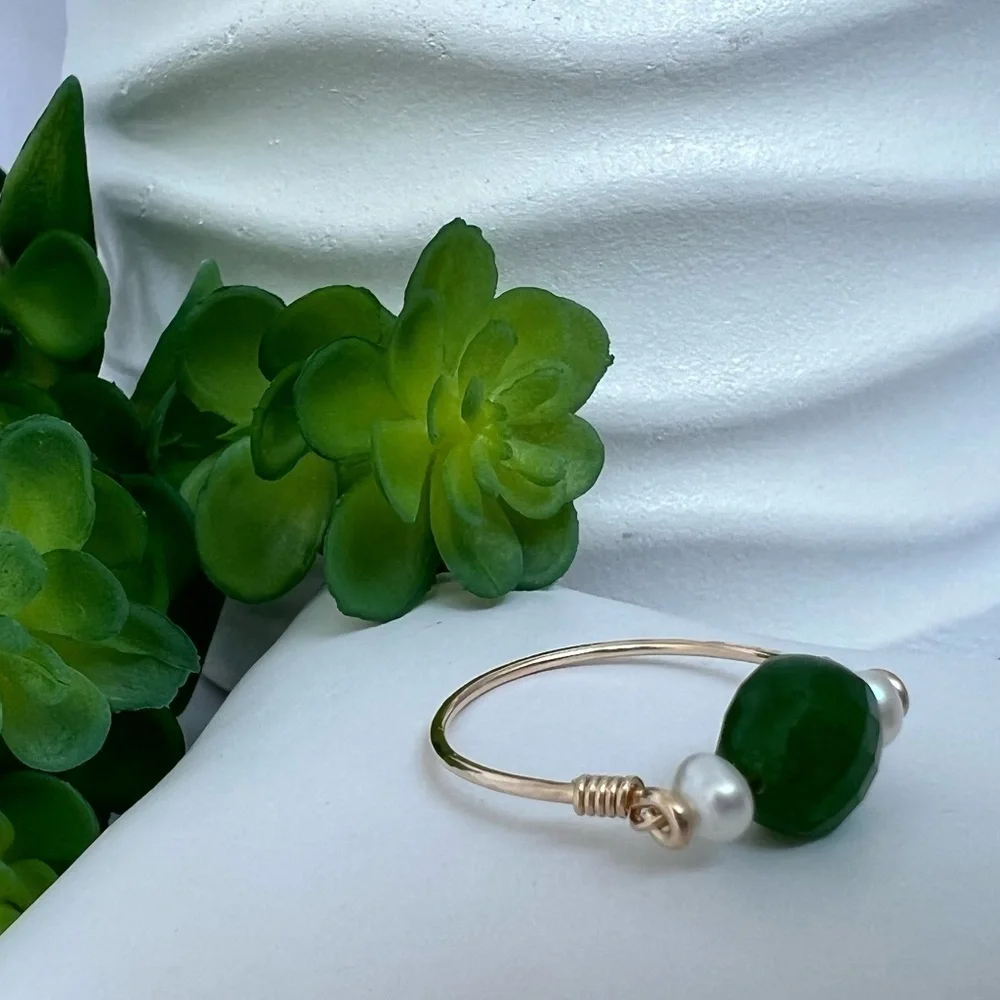 Freshwater Pearls with Green Quartz Gold Ring